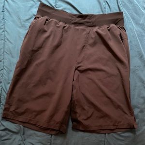 Lululemon T.H.E Short 9” linerless